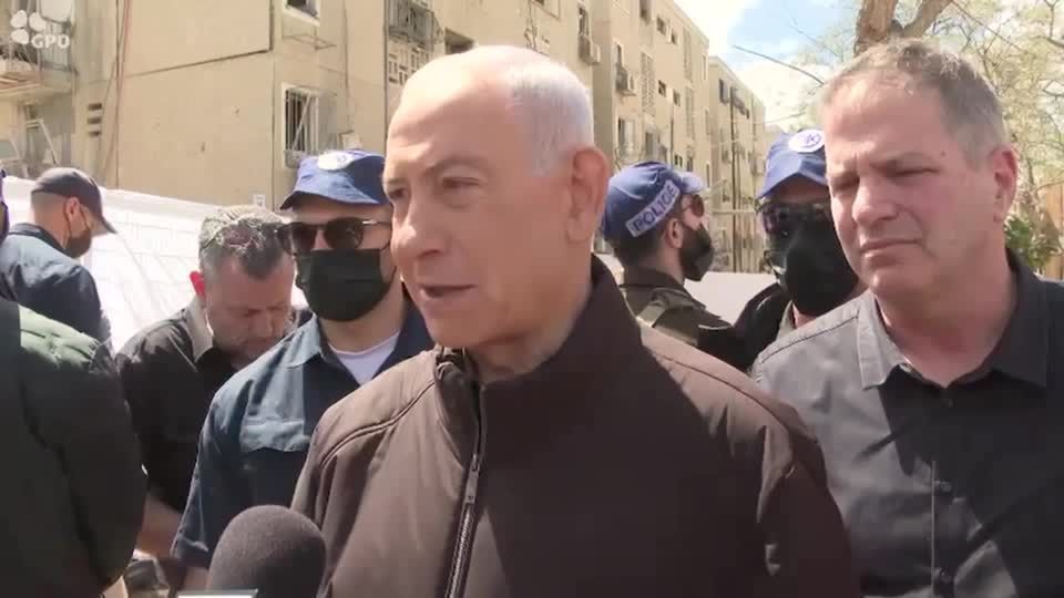Netanyahu visita cidade alvo de ataque com mísseis do Irã e reafirma segurança