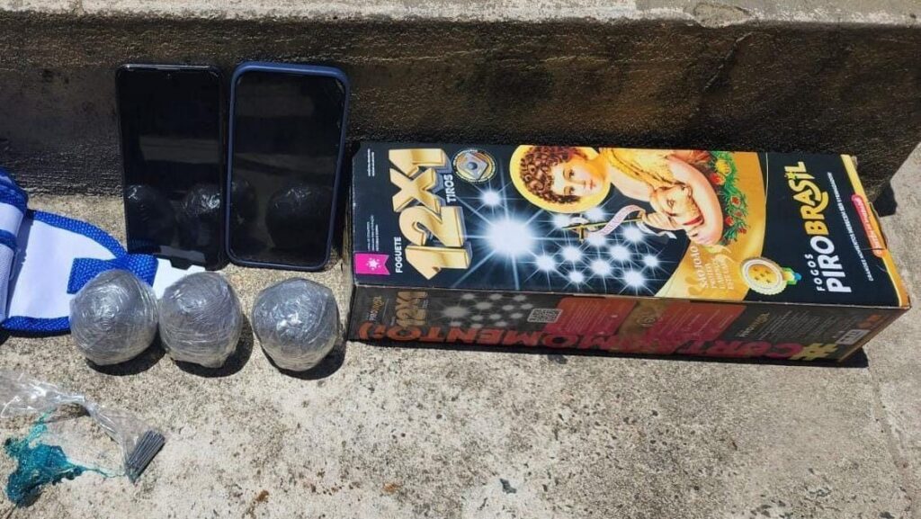 Membros de torcida organizada são detidos com bombas caseiras em Salvador