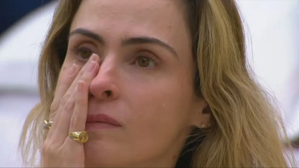 BBB 26: Ana Paula Renault chora ao lembrar do pai com emoção
