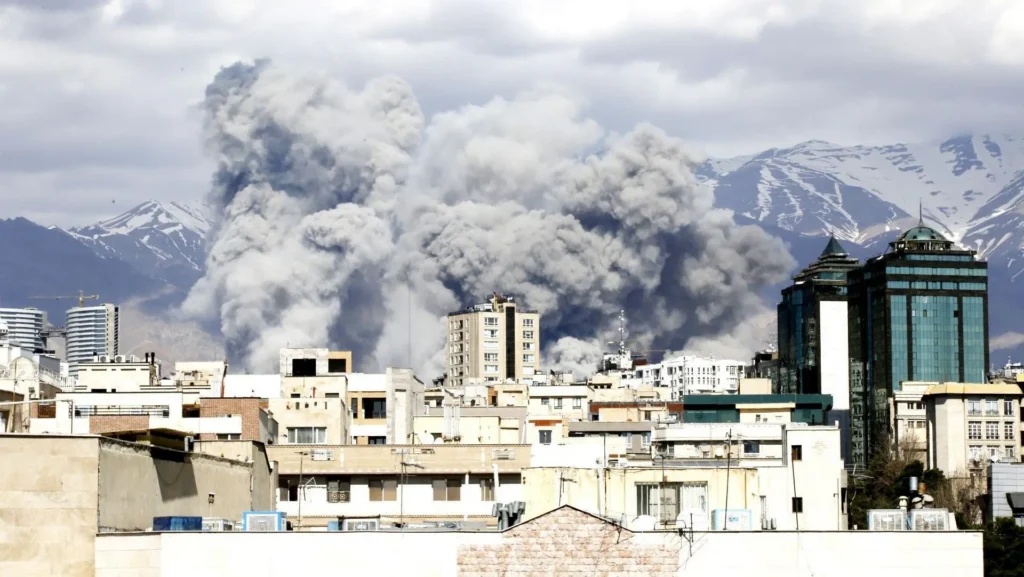 Ipsos/Ipec: 64% dos brasileiros discordam dos ataques ao Irã