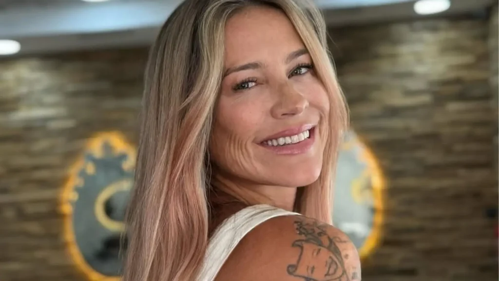 Luana Piovani compartilha fotos sensuais e recebe elogios sinceros