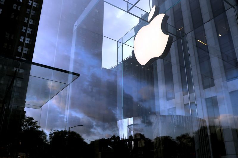 Ações da Apple saltam com resultados positivos após troca de CEO