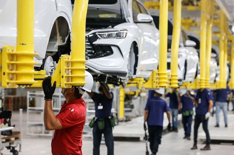 FGV: Confiança da indústria sobe e atinge maior nível em um ano