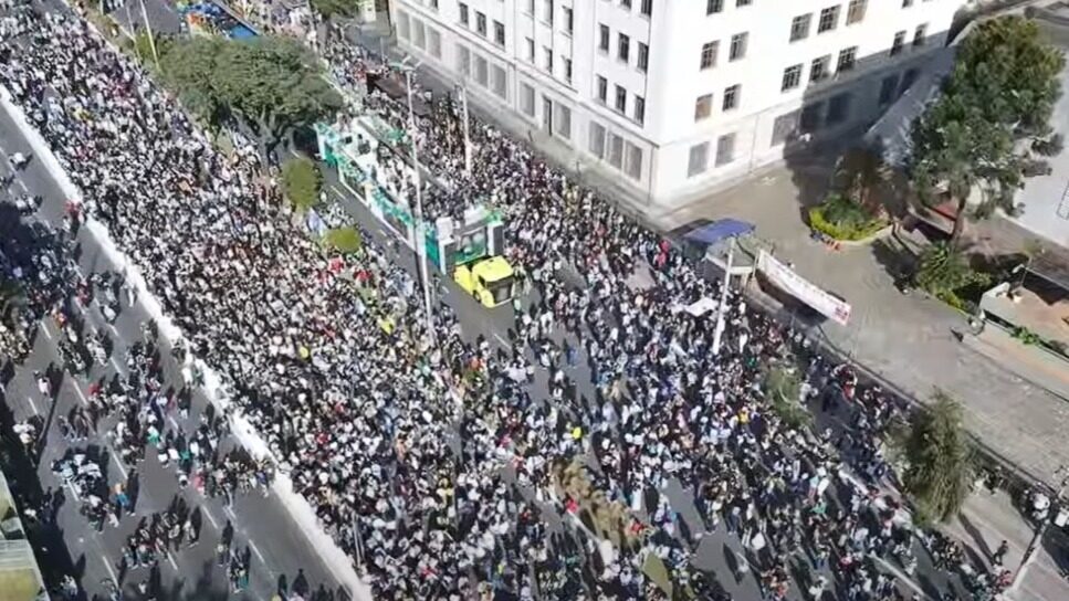 Marcha para Jesus: Flávio, Tarcísio e Messias no Centro SP