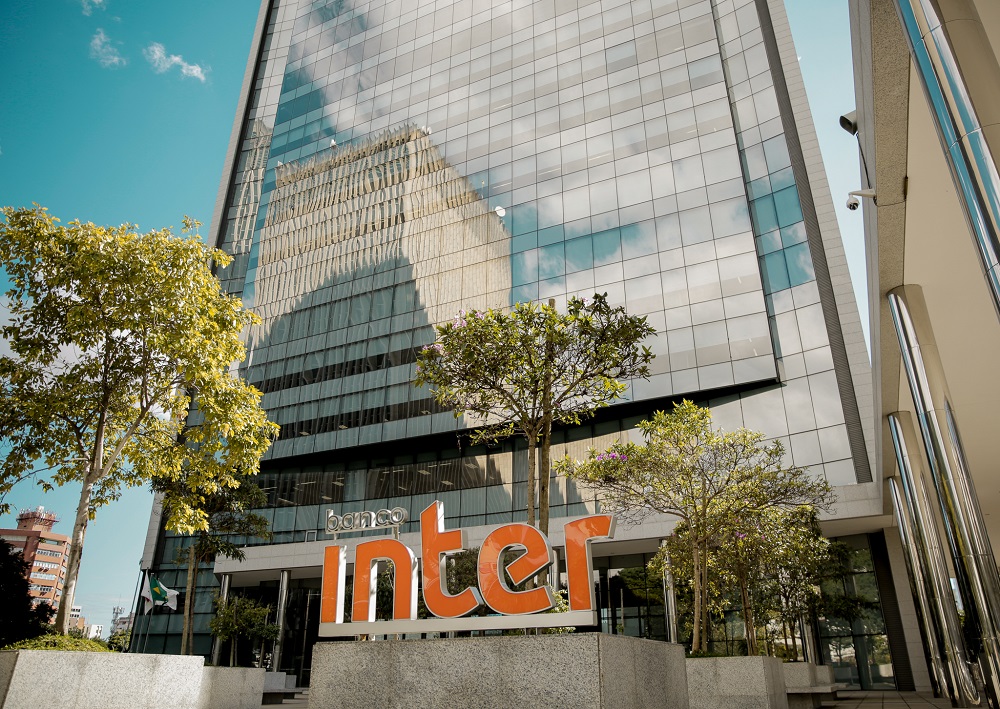 Inter alcança 1 milhão de clientes de alta renda em 2023
