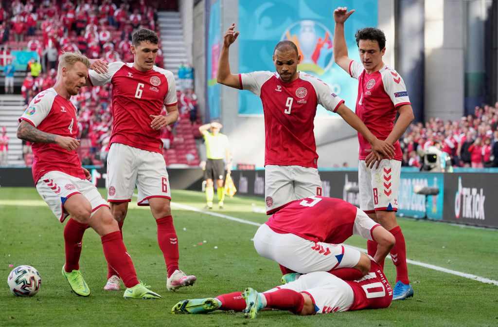Eriksen sofreu parada cardíaca em campo na Eurocopa 2020: o que ocorreu?