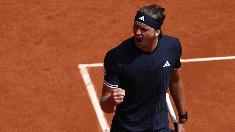 Zverev leva susto, mas vence rival e avança à final em Roland Garros