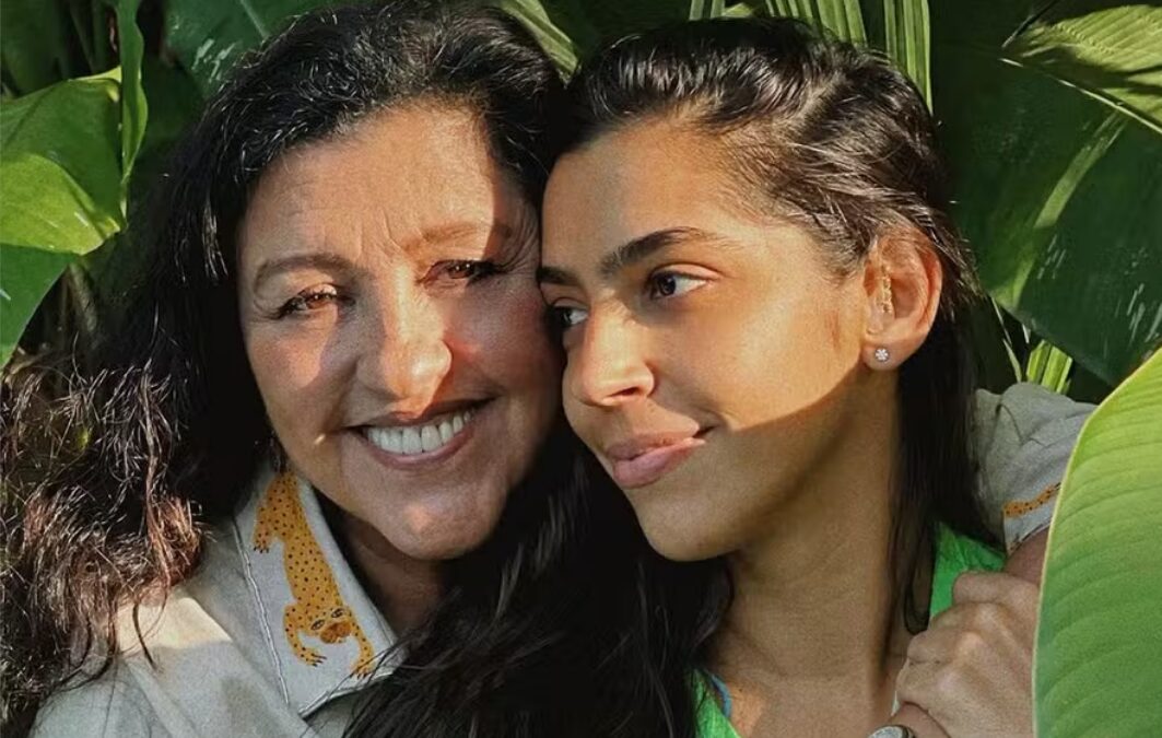 Regina Casé explica por que filha demorou para ser atriz: capacitismo