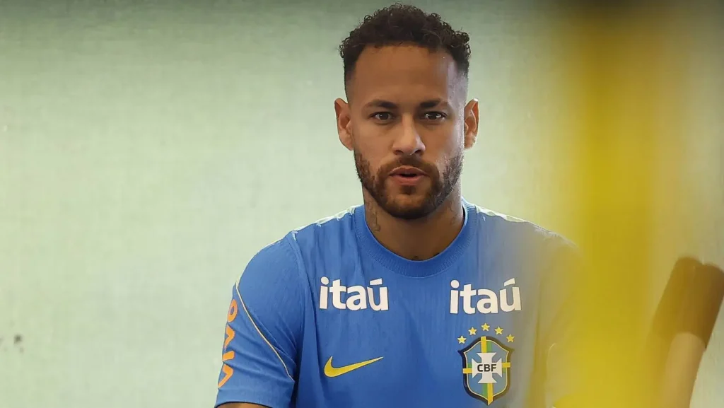 Neymar vai às redes e faz declaração emocionante antes da estreia