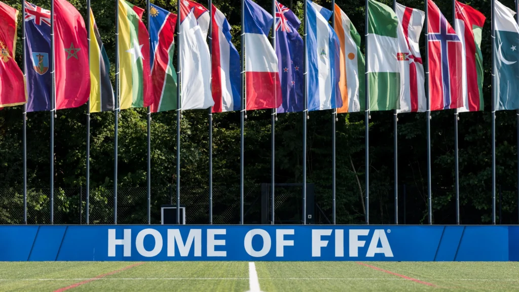 Copa à venda? Descubra o que irritou a UEFA.