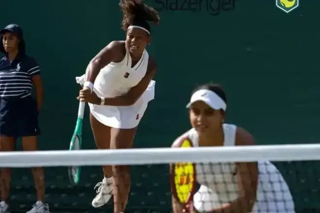 Victória Barros e Naná são vice-campeãs em Wimbledon