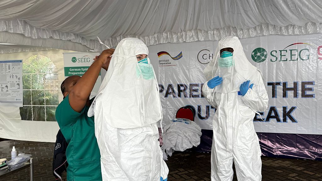 Cidadãos dos EUA estão em centro de quarentena para Ebola no Quênia