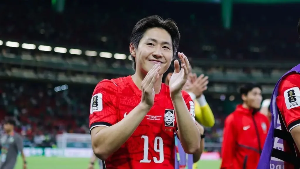 Atlético de Madrid anuncia contratação de Lee Kang-in para reforço