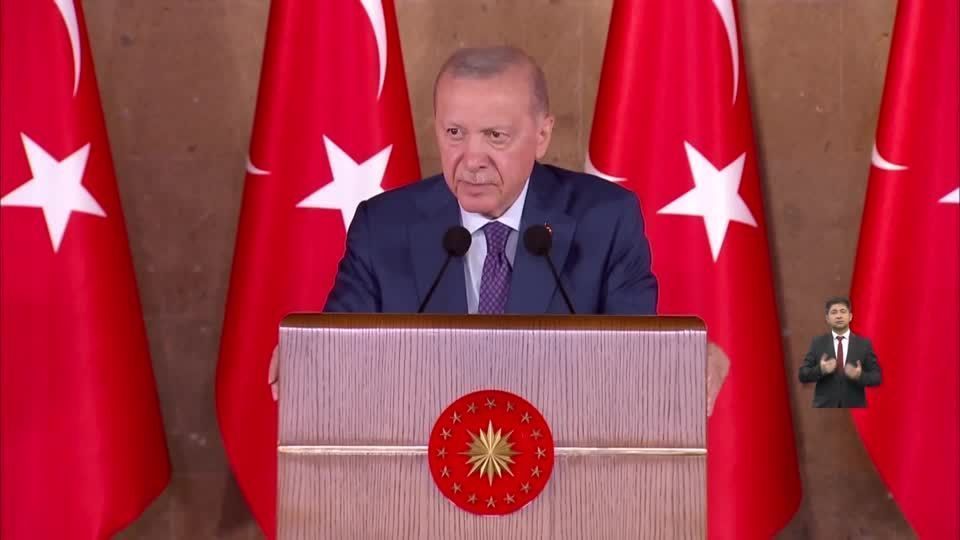 Erdogan diz que Turquia continuará ajudando vizinhos em crises