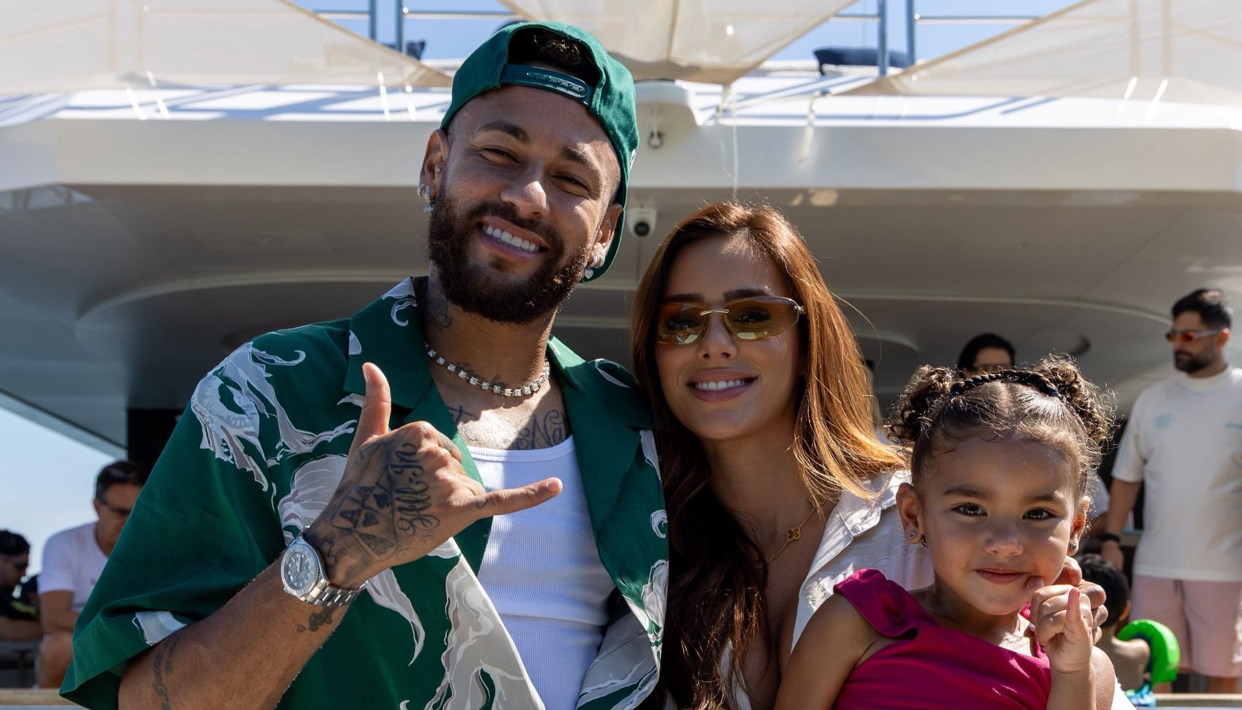 Famosos apoiam Neymar após polêmica e mostram solidariedade