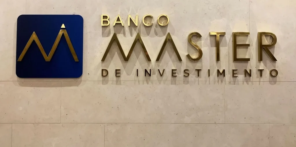 STF e Bolsonaros enfrentam desgaste crescente com Caso Master