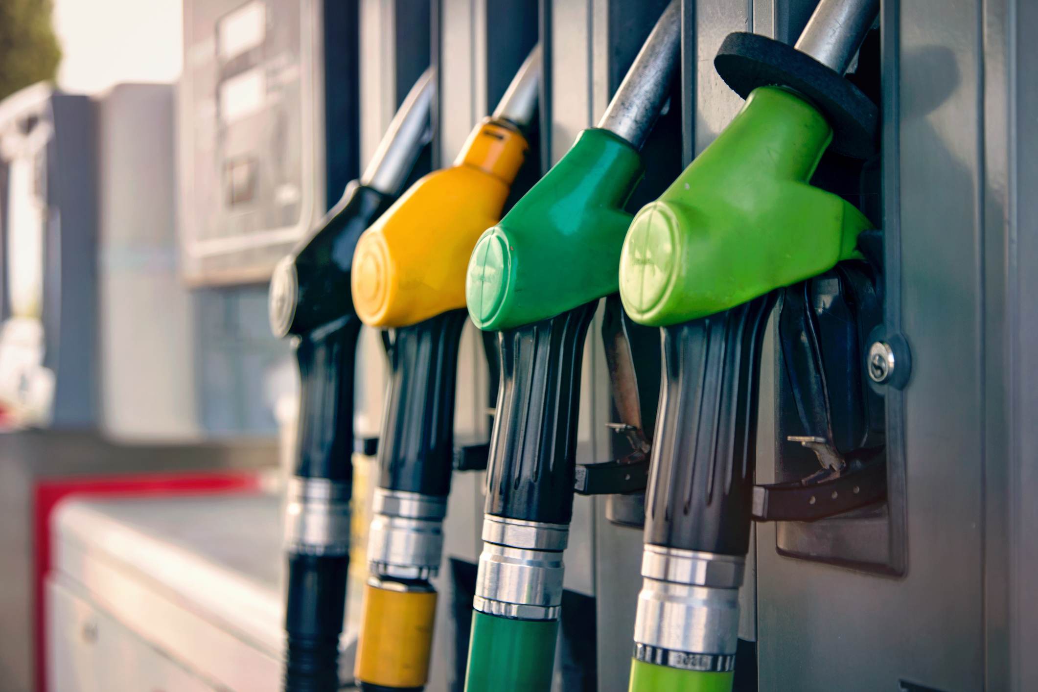Merz critica acordo EUA-Rússia sobre diesel e pede mudança europeia
