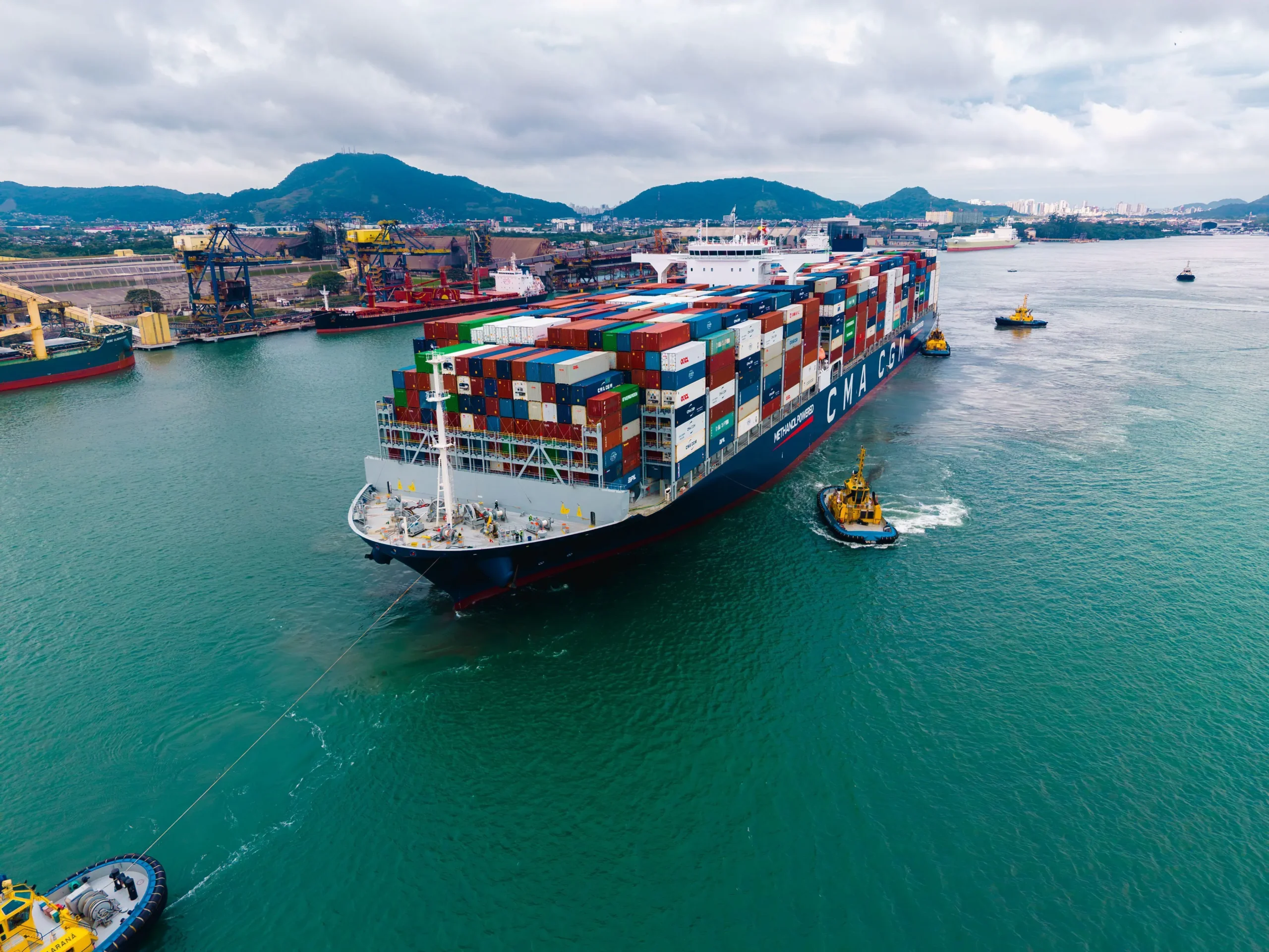 Copersucar fecha primeiro contrato mundial para etanol em navios