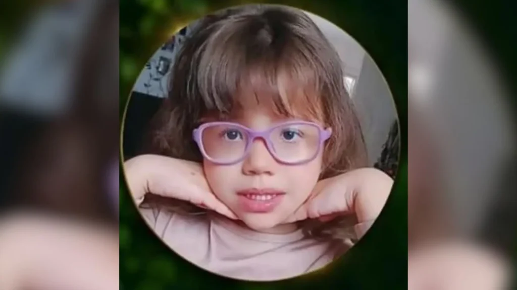 Menina morre após ser atingida por trave de futebol no Paraná