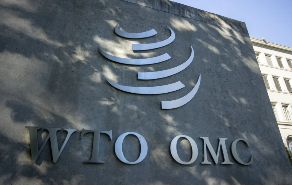 OMC eleva previsão de crescimento do comércio de bens para 2026
