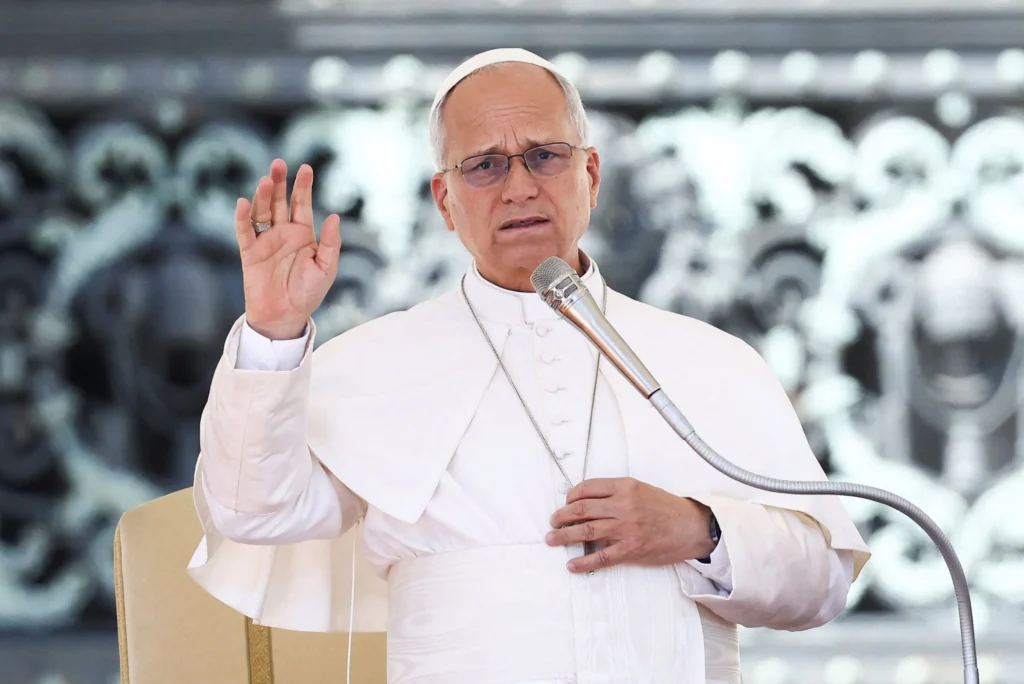 A saúde do papa e sua influência na rotina do Vaticano