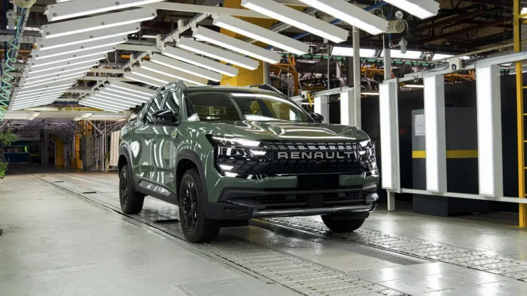 Renault começa produção da picape Niagara para atender demanda crescente