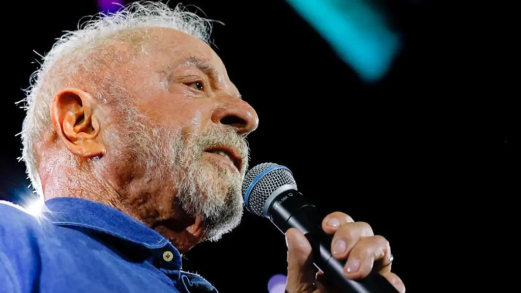 Lula: Povo gosta que eu dispute 2º turno com confiança e garra