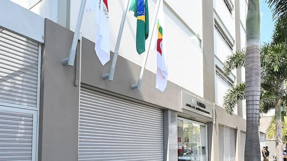 Mulher é condenada por matar mãe e filha por dinheiro em MG