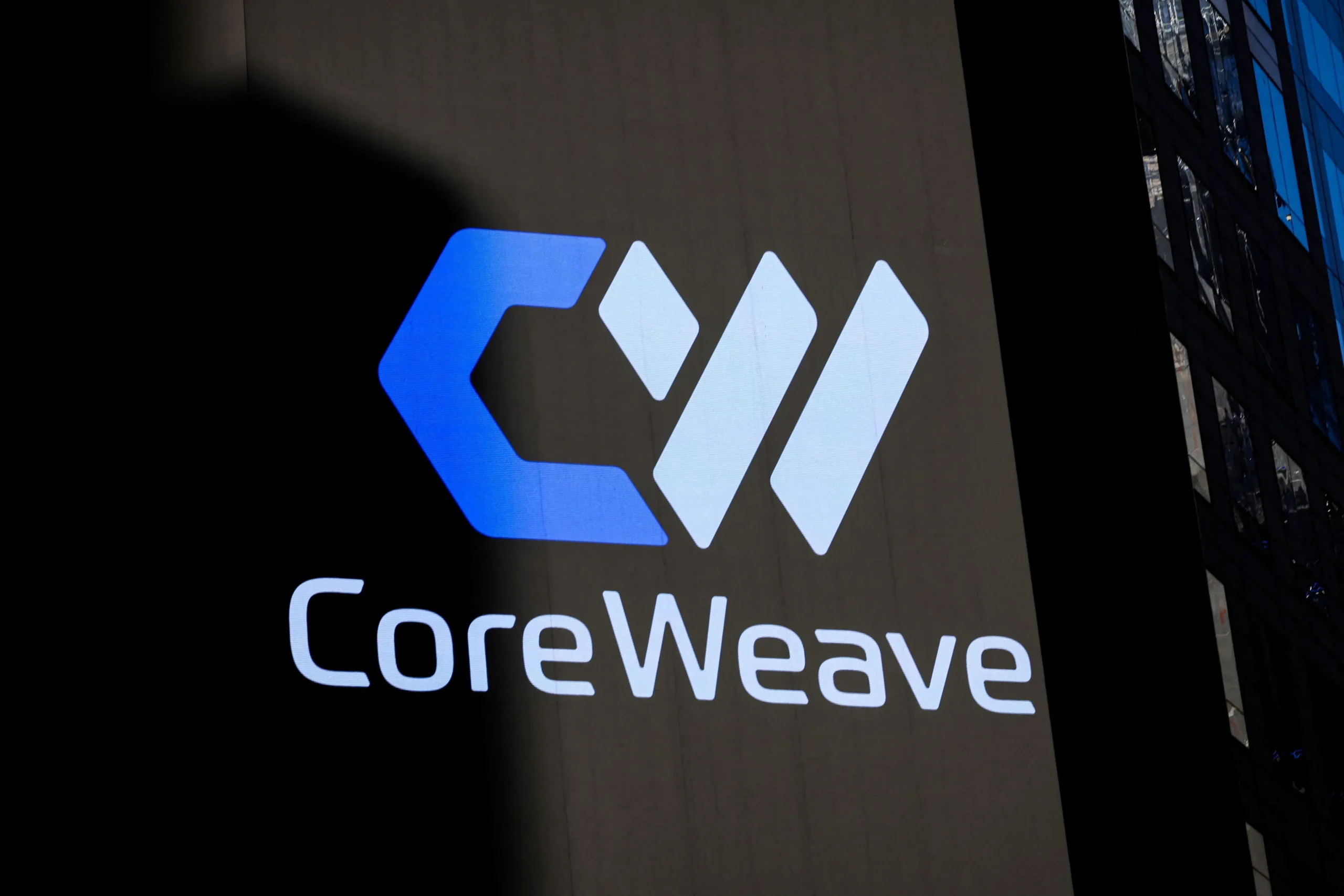 Queda da CoreWeave revela dívidas alarmantes no setor de IA