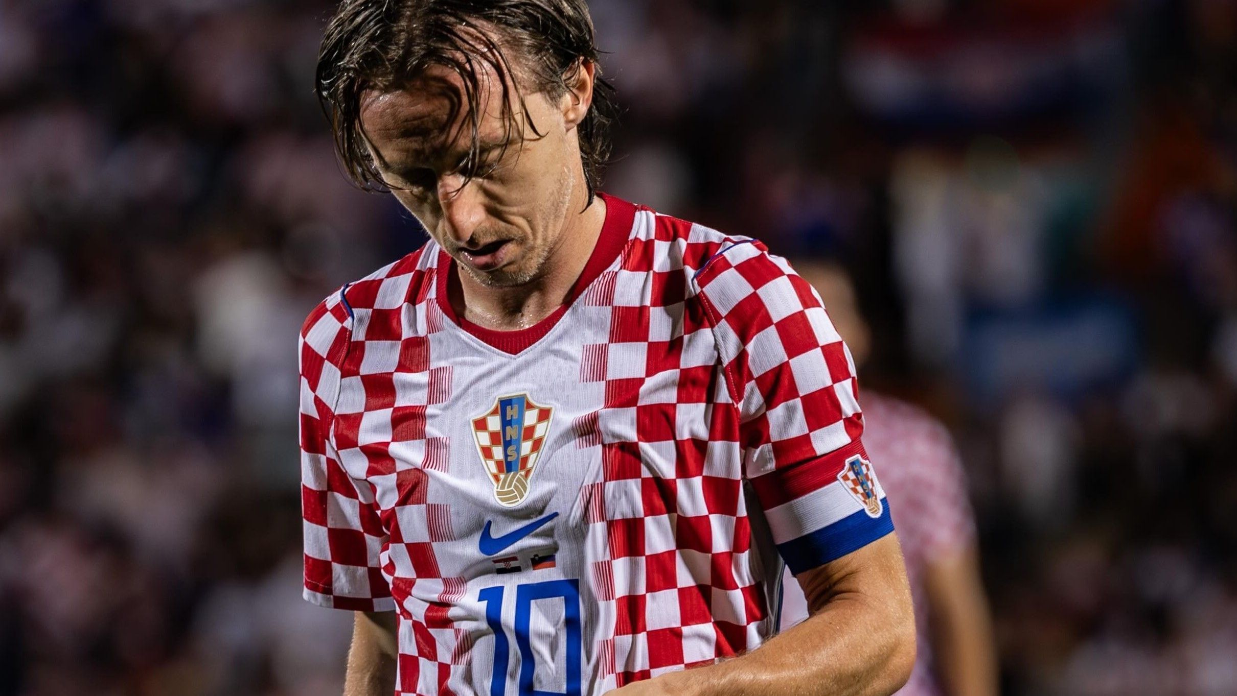 "Modric desabafa após goleada de 7 a 0: 'Vergonha' e reflexão"