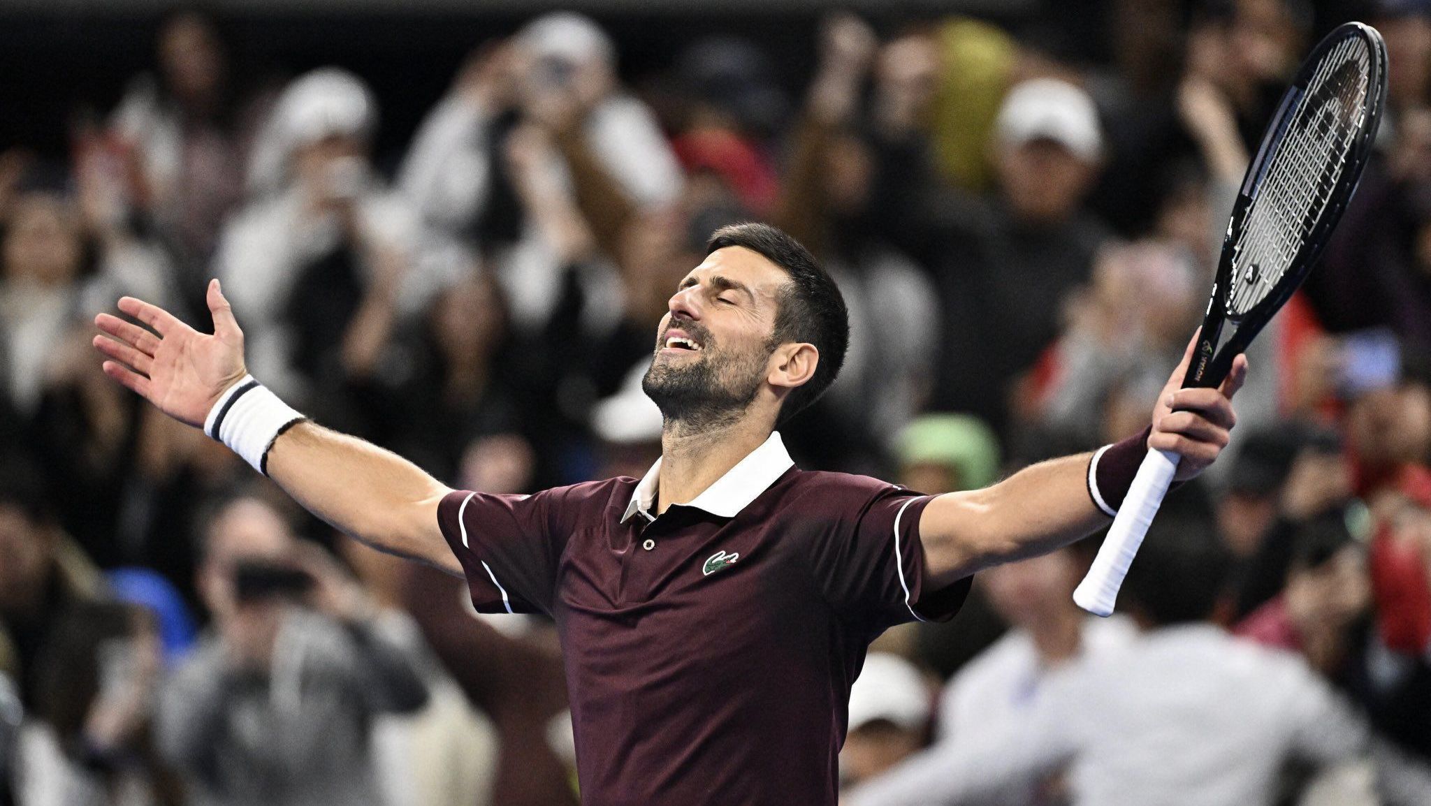 O tênis sente sua falta: Djokovic apoia Sinner em recuperação