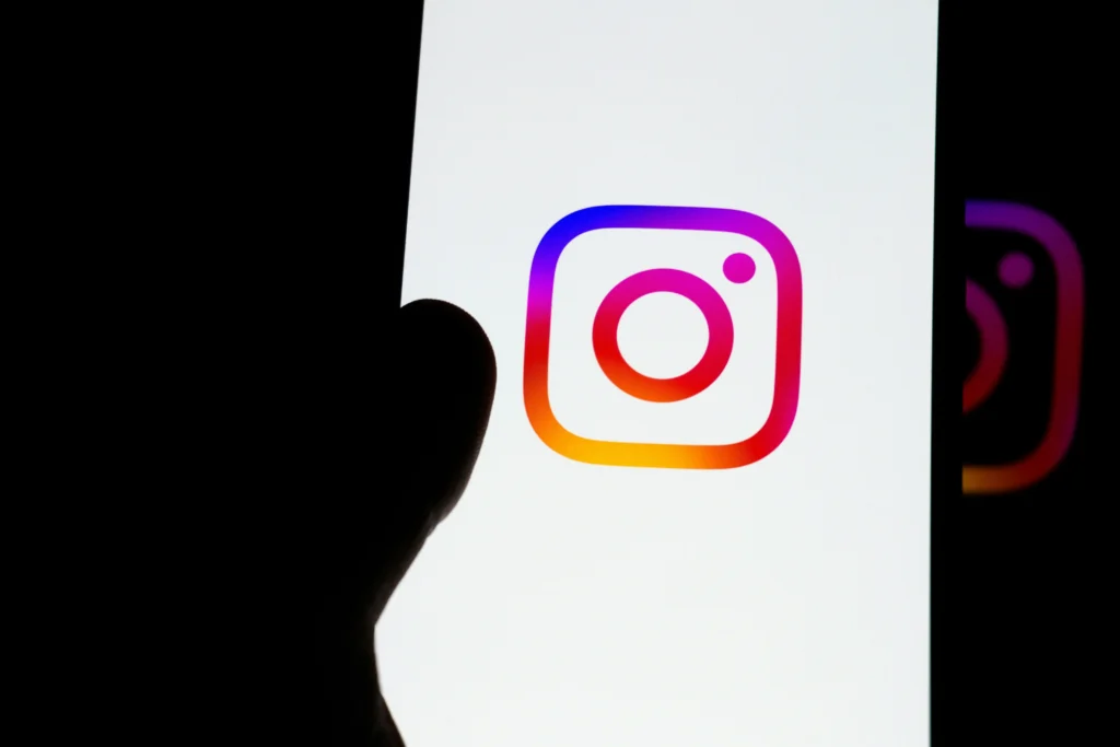 Reino Unido abre investigação de segurança sobre Instagram