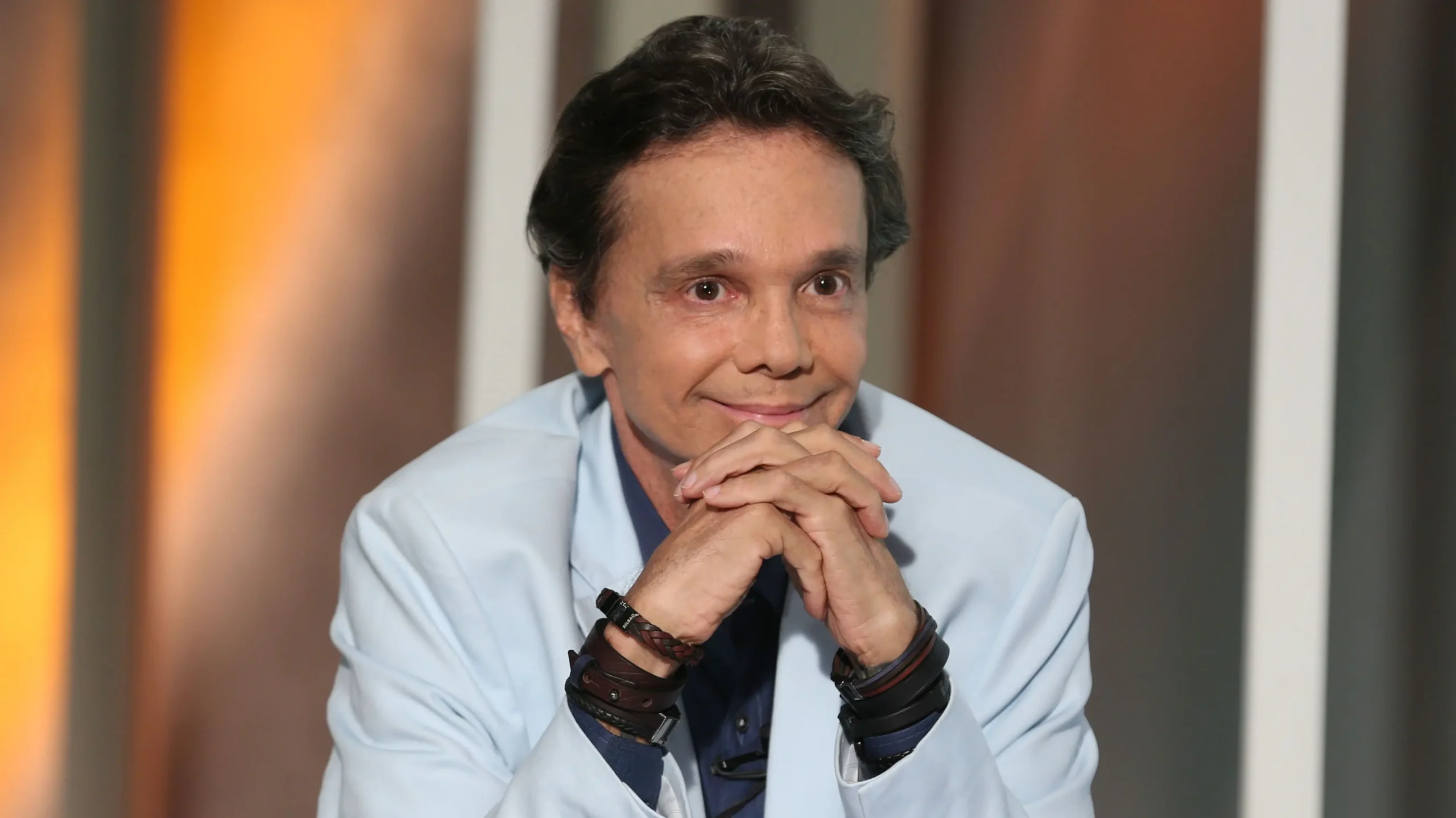 Velório e cremação do cantor Netinho: cerimônias íntimas e emocionais