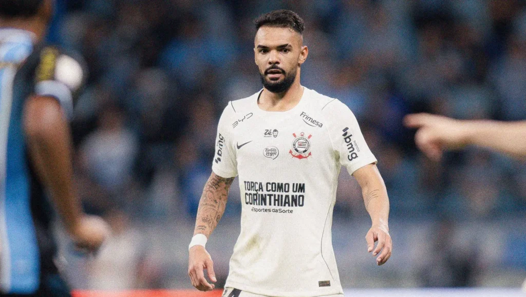 Raniele sofre lesão no joelho e impacta desempenho do Corinthians