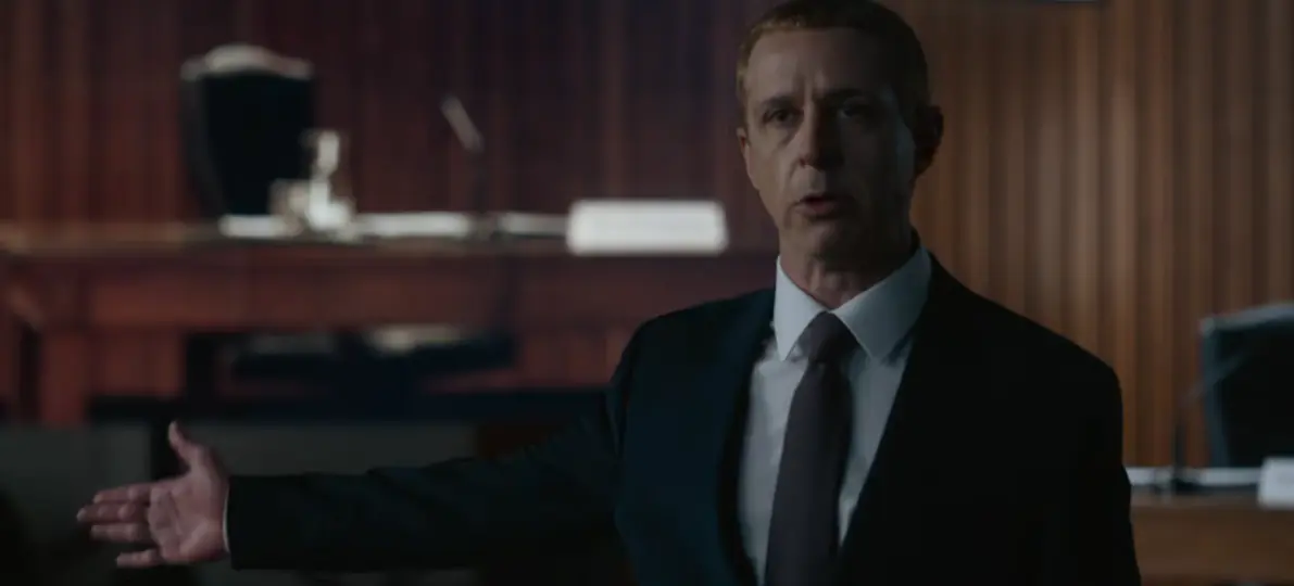 Jeremy Strong não quer culpar Zuckerberg em novo filme: sua defesa